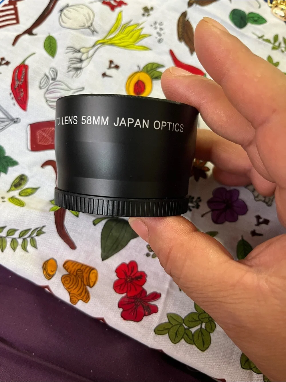 2.5X HD DSLR Teleconverter Adapter — Black
